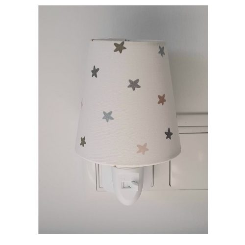 Luz de enchufe quitamiedos artesanal PANTALLITAS